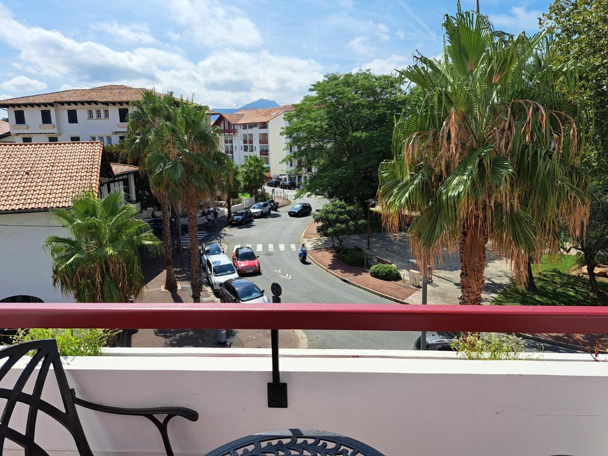 Superbe Appartement T3 Au Centre Plage .Parking Hendaye Exterior foto